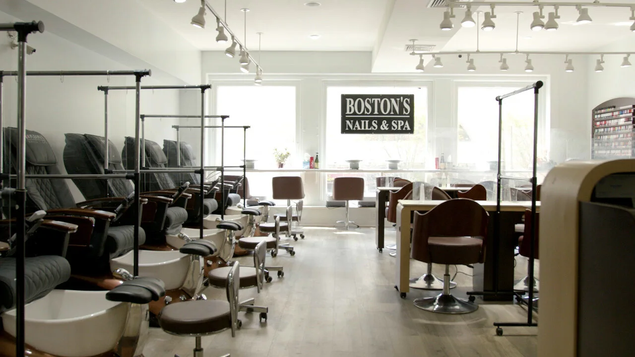 Boston's Nails & Spa business photo