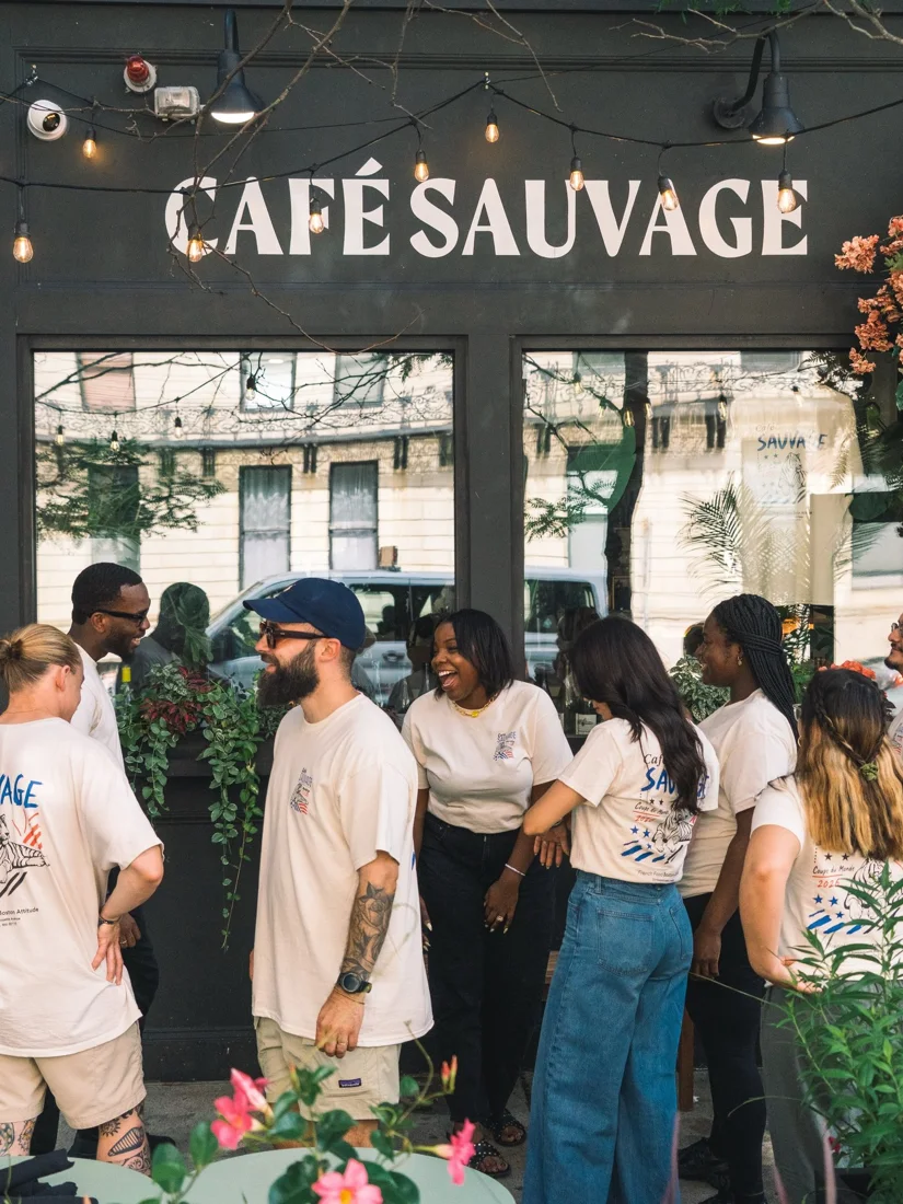 Cafe sauvage, business photo 3