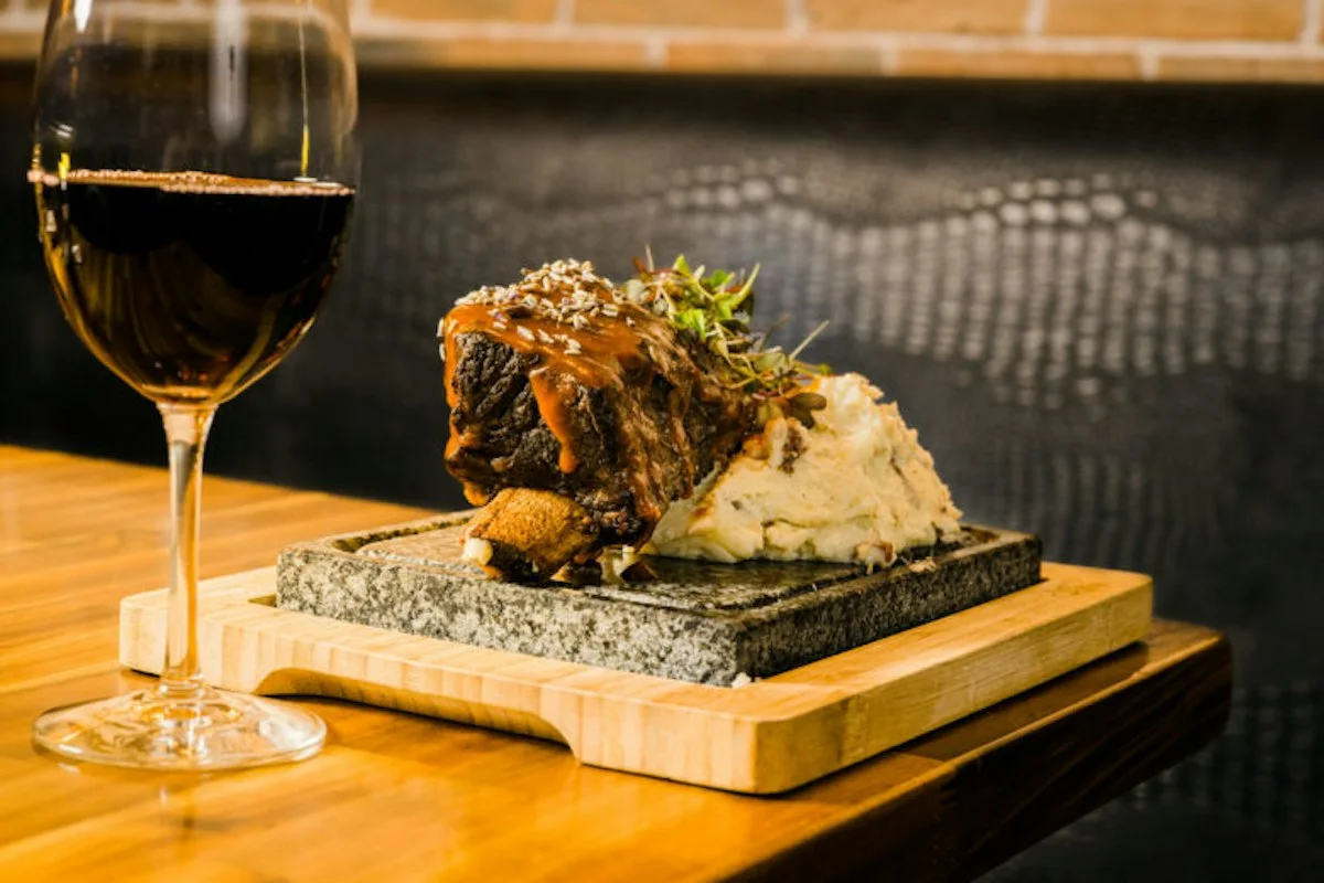Estella Restaurant, business photo 2